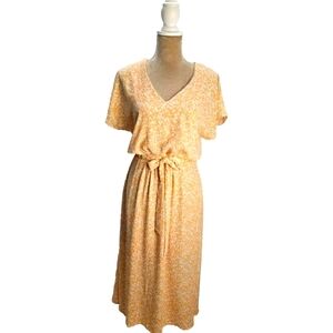 Sienna Sky Size Medium Flutter Sleeve Orange White Floral Maxi Dress Pockets